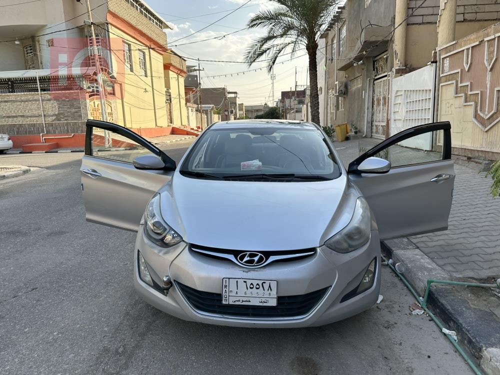 هیوندای ئەلەنترا